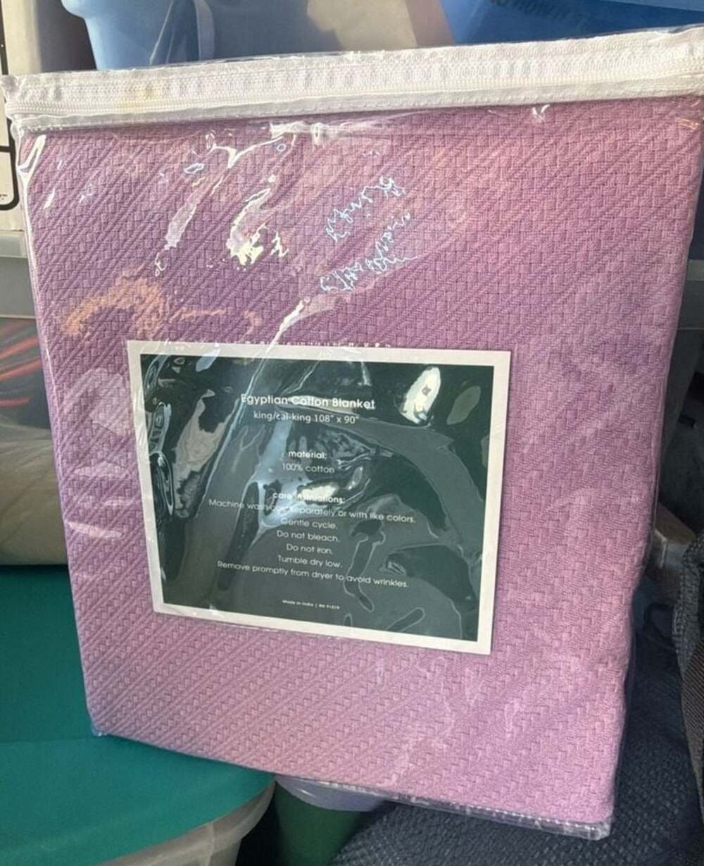Jeffrey Banks 100% Egyptian Cotton Diamond Weave Blanket King/Cal-King Lavender